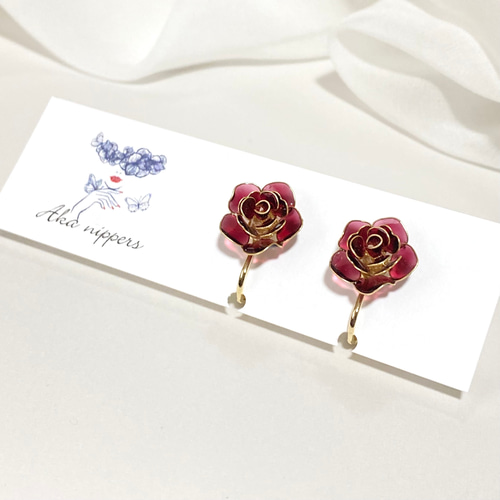 花モチーフ　ピアス　刻印入り　新品未使用 ARA10000001174910-01_400x.jpg?