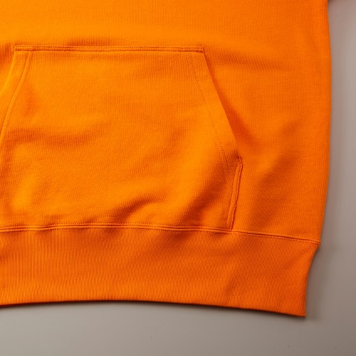 疫病退散　赤べこの刺繍入り　オリジナルパーカー　男女兼用 疫病退散 赤べこの刺繍入り オリジナルパーカー パーカー blatt