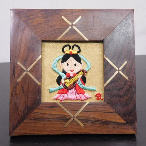 インテリア刺繍 七福神「弁財天」《額入り》 その他インテリア
