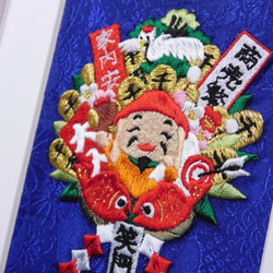 インテリア刺繍　縁起物【酉の市の熊手】アートフレーム入り　《送料無料》 4枚目の画像