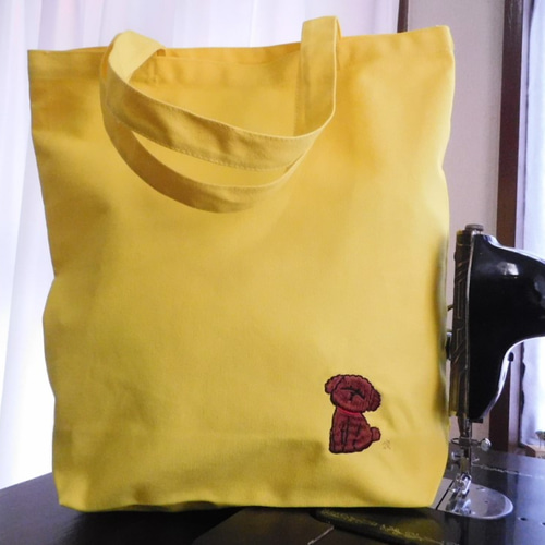 トイプードル刺繍入りトートバッグ 他　ハンドメイド バイクに乗るトイプードルのイラスト刺繍入りトートバッグ