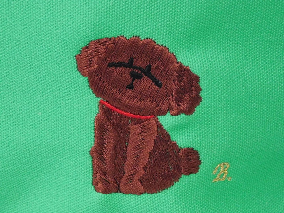 トイプードル刺繍入りトートバッグ 他　ハンドメイド トイプードルの刺繍入りキャンバストートバッグ Mサイズ トート