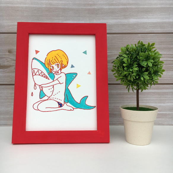 ＊送料無料＊ 紙刺繍イラスト『サメと女の子』 1枚目の画像