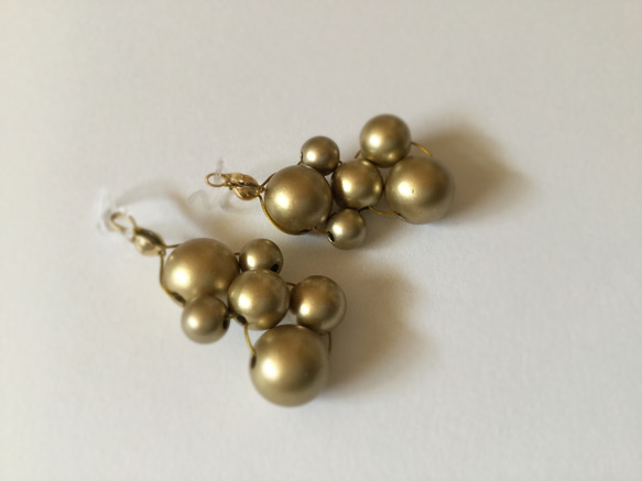 ○gold mix size perl○《樹脂フックピアス》 3枚目の画像