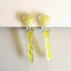 ◇送料込み&kids指輪オマケ付き◇♡heart✖️stick♡ ◆kidsイヤリング◆Lemon color 1枚目の画像