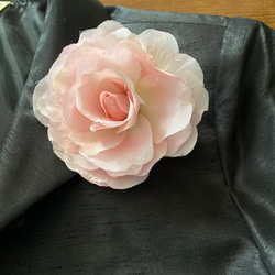 染色　布花　コサージュ　ピンクの薔薇 4枚目の画像