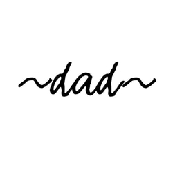 Tシャツ 『 dad 』 シンプルネーム type4 半袖 前面 メンズ 3枚目の画像