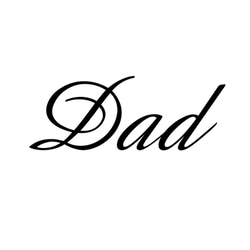 Tシャツ 『 Dad 』 デザインネーム(筆記体)　type2 半袖 前面 メンズ 3枚目の画像