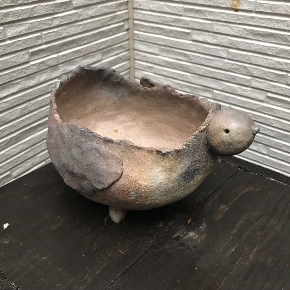 盆栽や山野草、多肉植物の植え替えに【陶芸作家真山茜さんの　盆栽鉢（炭化焼締鉢） 】002