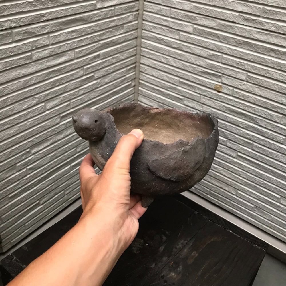 盆栽や山野草、多肉植物の植え替えに【陶芸作家真山茜さんの　盆栽鉢（炭化焼締鉢） 】002