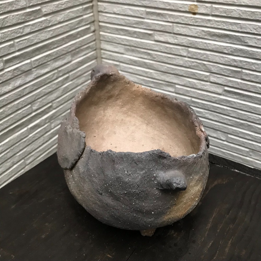 盆栽や山野草、多肉植物の植え替えに【陶芸作家真山茜さんの　盆栽鉢（炭化焼締鉢） 】002
