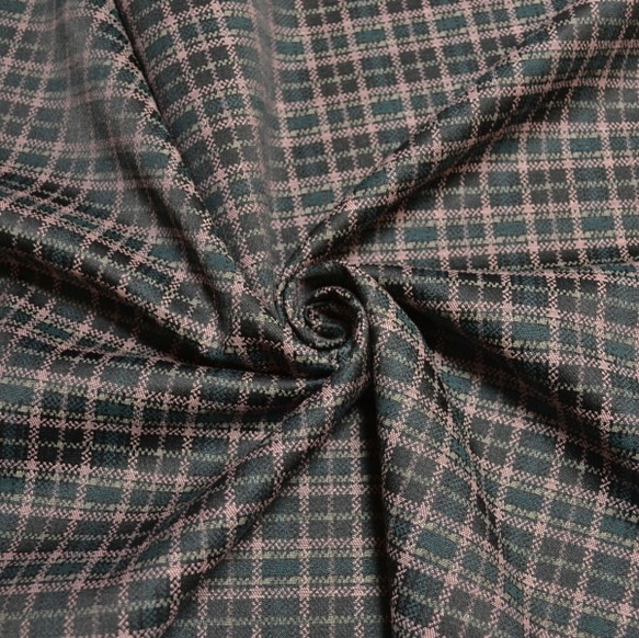 ジャカード織り チェック柄 深緑色&ピンク色 K172輸入生地 イタリア製 【カット品】 1枚目の画像