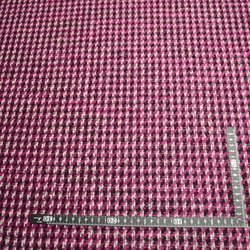濃いピンク色のツィード K51輸入生地 イタリア製 3枚目の画像