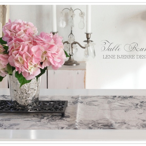 about her.]LENE BJERRE テーブルクロス | KOBUNSHA SELECT SHOP