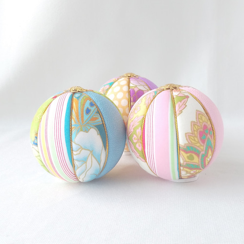 カイミサ様♡専用ページです。吊るし手毬・木目込み手毬・吊るし飾り カイミサ様♡専用ページです。吊るし手毬・木目込み手毬・吊るし飾り
