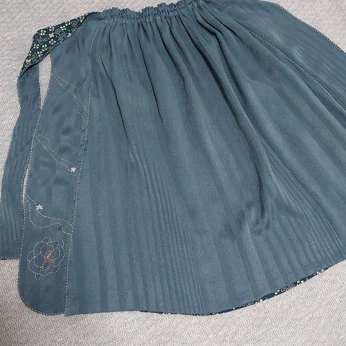 着物リメイク☆花柄羽織と縞の折り柄無地の2種類から4way