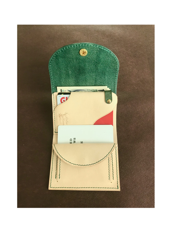 《受注制作》手縫いミニ財布改良版　普段使い、ちょっとしたお出かけにも♪  イタリアンレザー　緑系（ディープグリーン） 5枚目の画像