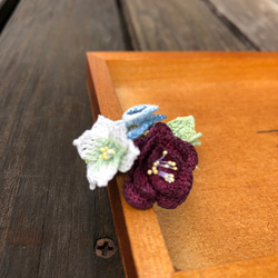 椿の花束ブローチ　レース編み 2枚目の画像