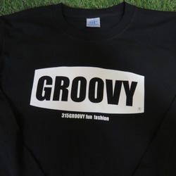 着こなし方自由自在！ 最高にカッコいいGROOVYなロングTシャツ 3枚目の画像