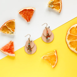 【送料無料】オイスターコッパーターコイズ&淡水パール14kgf『ピアス』【香るピアス】オレンジのミニアロマオイル付 2枚目の画像