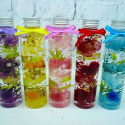 ★ハーバリウム　バラ・センニチコウ　丸瓶　150㎖　選べる５色★ 1枚目の画像