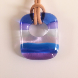 ガラスのネックレス：rock candy (blue ×lavender) 1枚目の画像