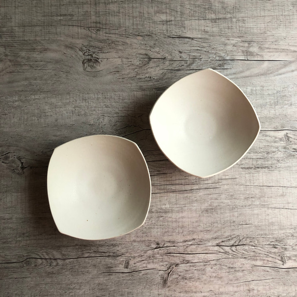 白釉スクエアbowl 2枚目の画像