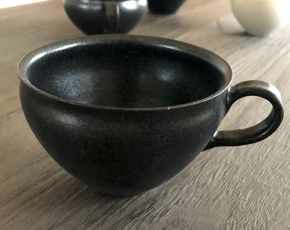 黒釉カップ 3枚目の画像