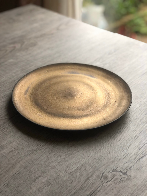 銅釉８寸皿 1枚目の画像