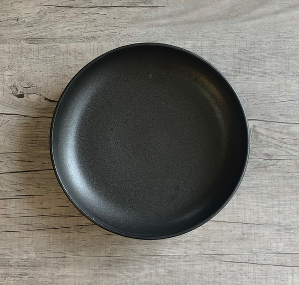 黒釉５寸鉢 2枚目の画像