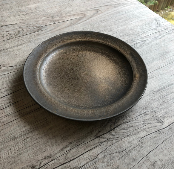 銅釉７寸リム皿 1枚目の画像