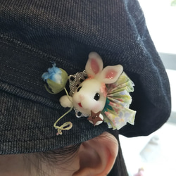 Ｔwinkle rabbitt brooch✨ヾ(´ー｀)ノ✨ 2枚目の画像