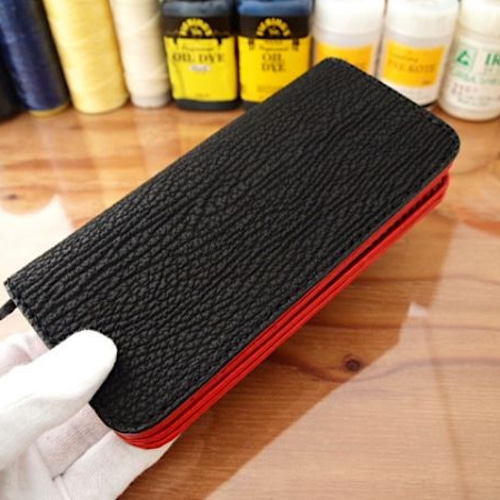 オーダー】総手縫いで作る本革シャークレザー×ヌメ革の2つ折り長財布 