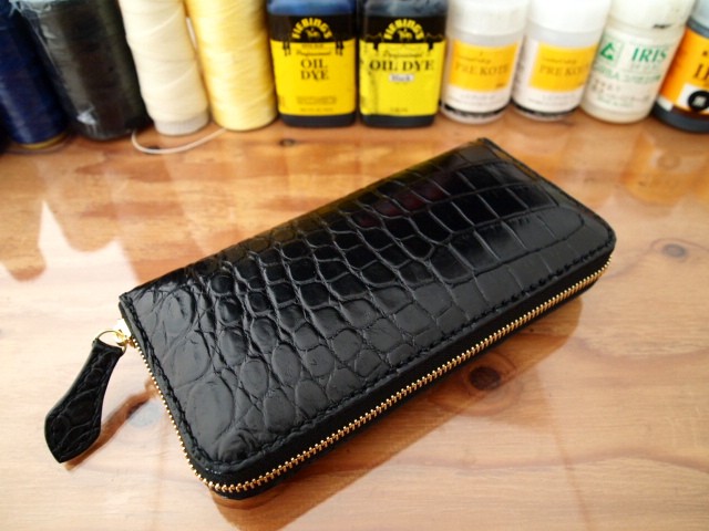 【オーダー】総手縫クロコダイルラウンドファスナー長財布ブラックシャイニー