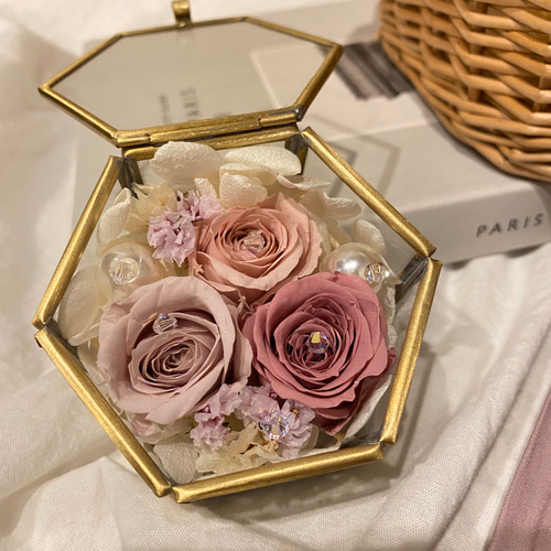 ring pillow or message flowerガラスケース アレンジ