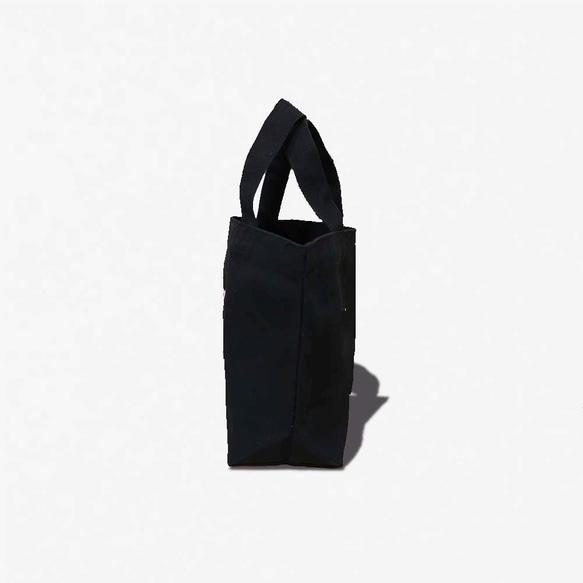 【母の日】カーネーション刺繍のミニトートバッグ【ブラック】 3枚目の画像