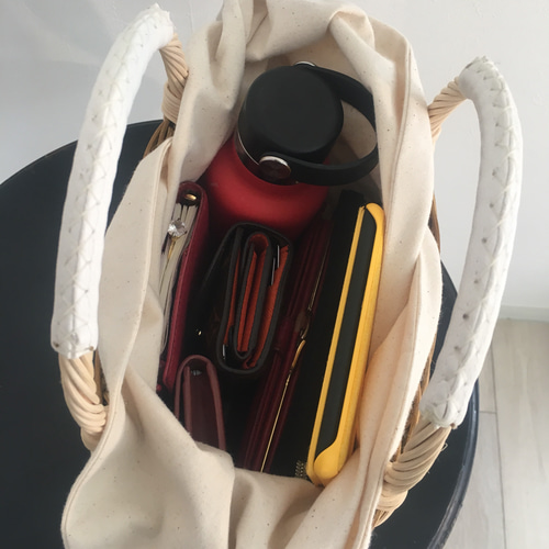 長方形型ホワイトストライプかごバッグ 内袋付かごバック カゴバック