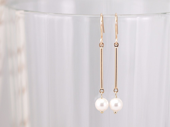 14KGF Pendulum Pearl Earrings 第2張的照片