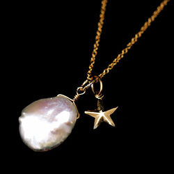 14KGF Twinkle Pearl Necklace 第4張的照片