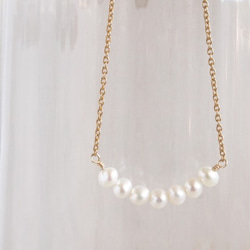 14KGF Crescent Pearl Necklace 2枚目の画像