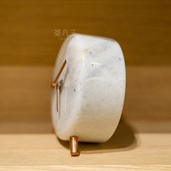 簡約質感小物-大理石圓形小桌鐘 | 石材系列 擺飾 第5張的照片