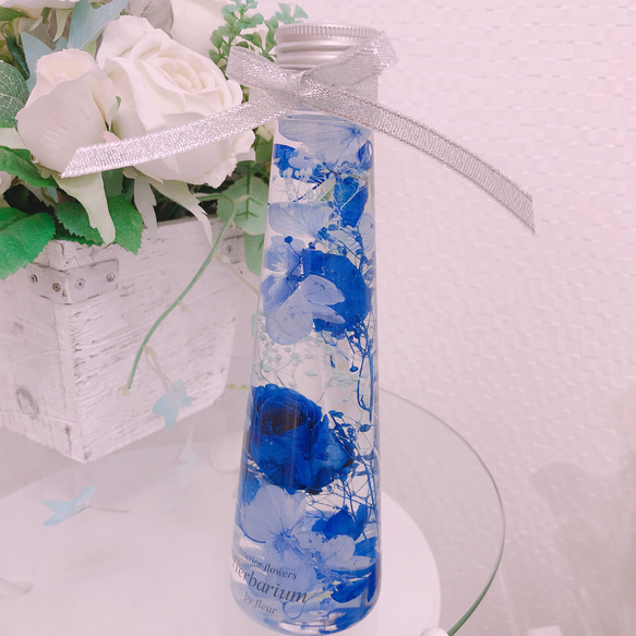 青薔薇♡スタイリッシュ ハーバリウム♡ メッセージ名入れ可能♡プレゼントギフトにも 2枚目の画像