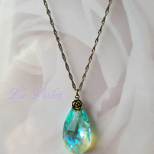 28mm】スワロフスキー使用 大粒ドロップ ネックレス～クリスタル