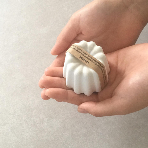 アロマストーンカヌレ型 ディフューザー・アロマポット heureux 通販