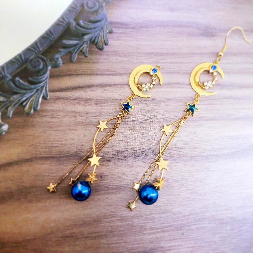 みつき　月のイヤリング Star&moon antique bijou earrings 星と月のアンティーク