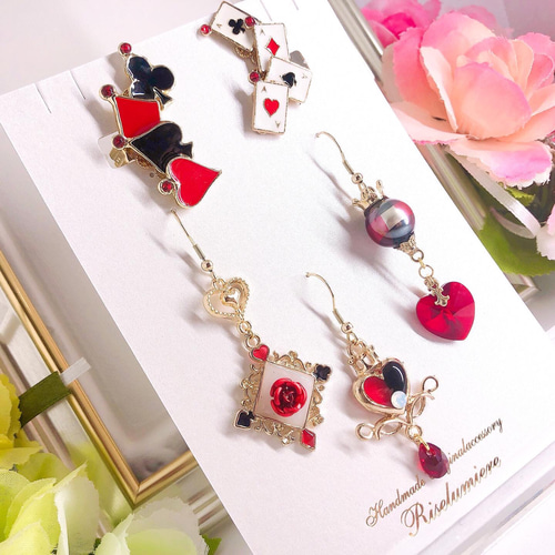 再販4】【完全受注制作】不思議の国のアリス 女王のアクセサリーセット