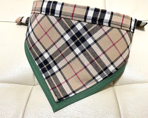 No.3093☘️ 犬猫用 バンダナ Mサイズ チェック ブラックウォッチ No.3093☘️ 犬猫用 バンダナ Mサイズ チェック ブラック