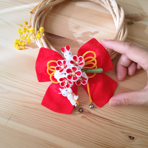 七五三3歳 着物髪飾り リボン赤 つまみ細工 子供用 ❀うさぎが遊ぶ