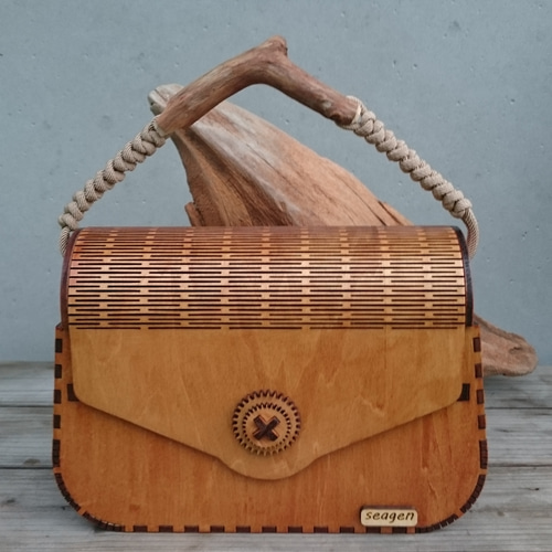 送料無料 》 木製バッグ（歯車ロック式） ハンドバッグ Seagen Works