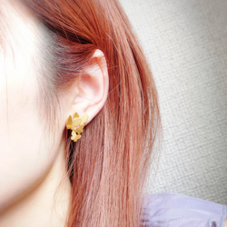 4人家族の蝶ピアス・イヤリング【片耳ずつの販売】アシンメトリー ちょうちょ バタフライ＊ギフト・プレゼントにもお勧め 4枚目の画像